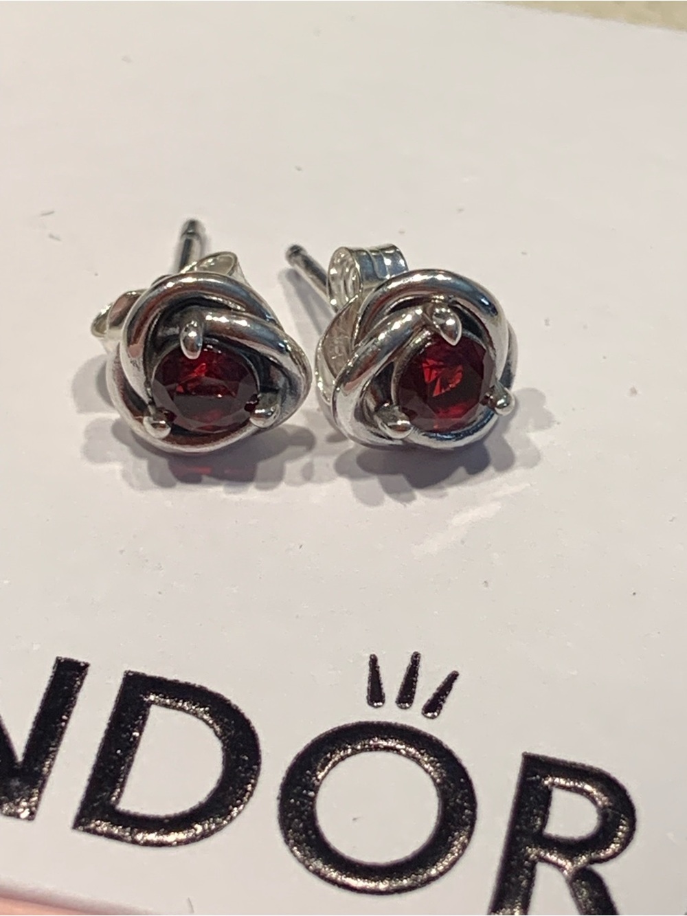 NEW Pandora January Red Eternity Circle Stud Earrings